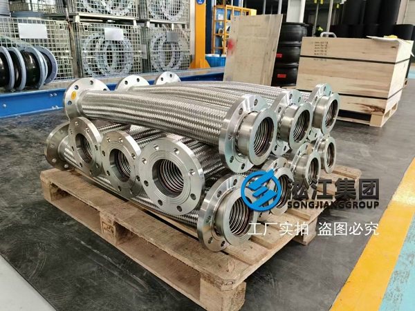 1745571591194832.jpg 8 不锈钢金属软管.JPG